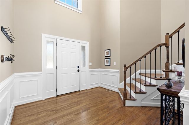 10 Gables Way, Greenville, SC 29615