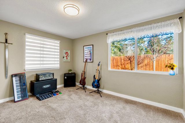 1243 Parkside Drive, Mckinleyville, CA 95519