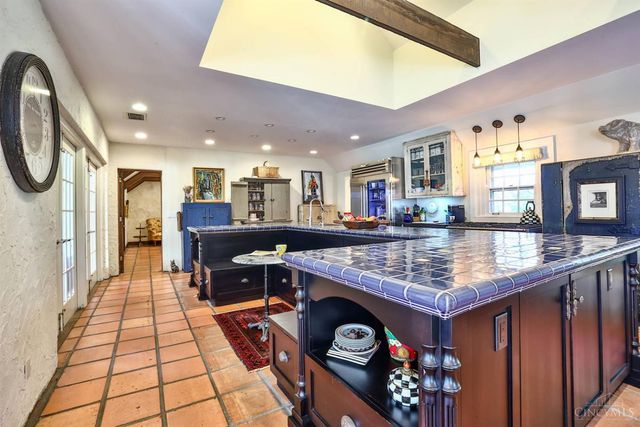 7925 Spiritwood Court, Indian Hill, OH 45243