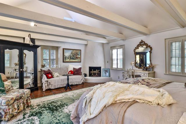 7925 Spiritwood Court, Indian Hill, OH 45243