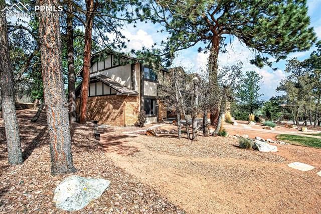 1055 Point of the Pines Drive, Colorado Springs, CO 80919