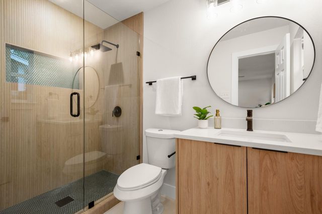 6127 Wagon Bend TRL, Austin, TX 78744