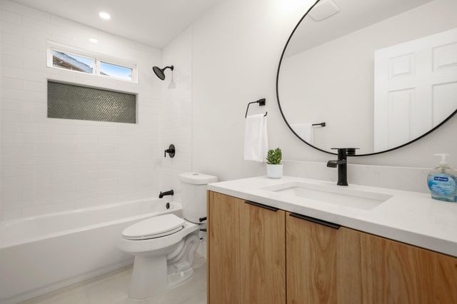 6127 Wagon Bend TRL, Austin, TX 78744