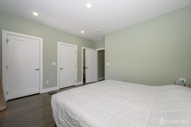 197 Garfield Avenue, Jersey City, NJ 07305