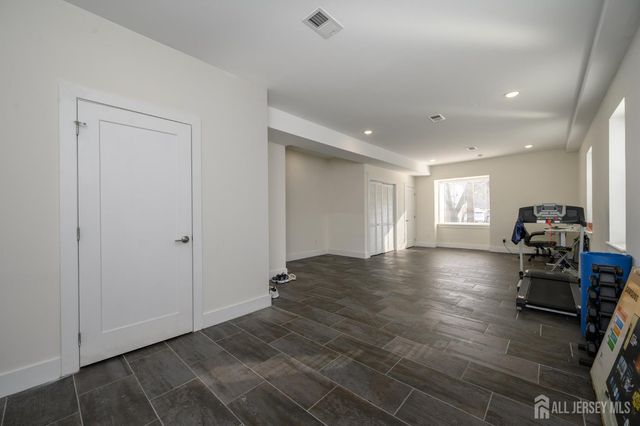 197 Garfield Avenue, Jersey City, NJ 07305