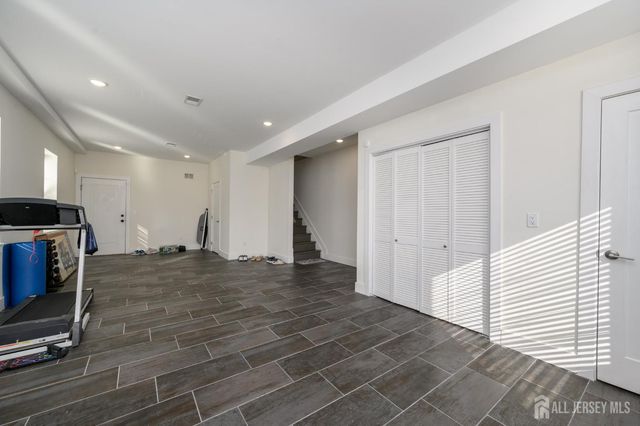 197 Garfield Avenue, Jersey City, NJ 07305