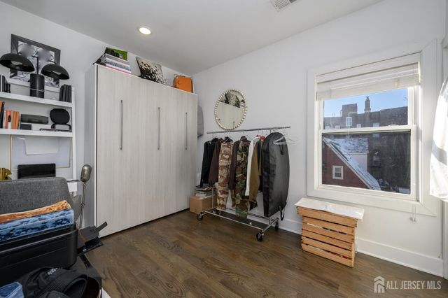 197 Garfield Avenue, Jersey City, NJ 07305