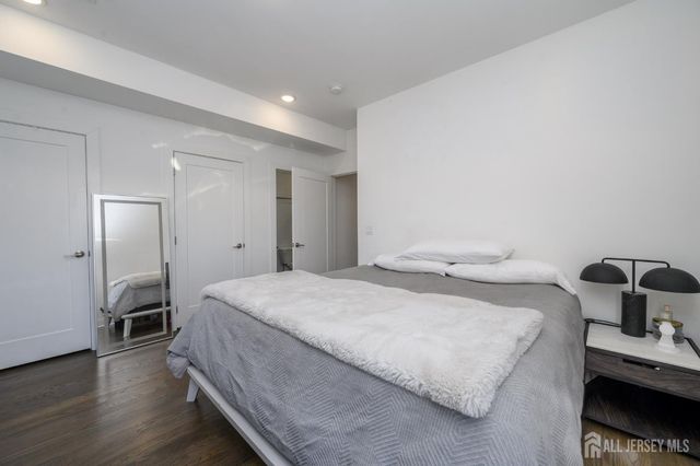 197 Garfield Avenue, Jersey City, NJ 07305