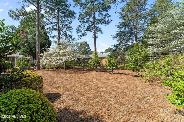 210 Pinehurst Trace Drive, Pinehurst, NC 28374