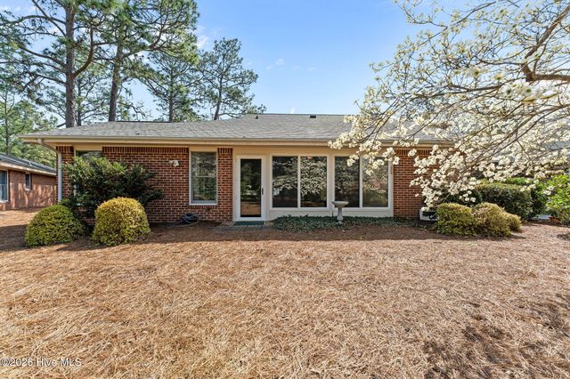 210 Pinehurst Trace Drive, Pinehurst, NC 28374