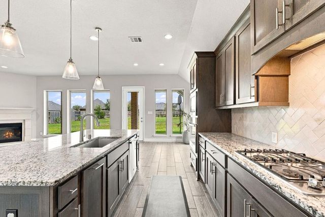 6914 Red Oak Drive, Katy, TX 77493