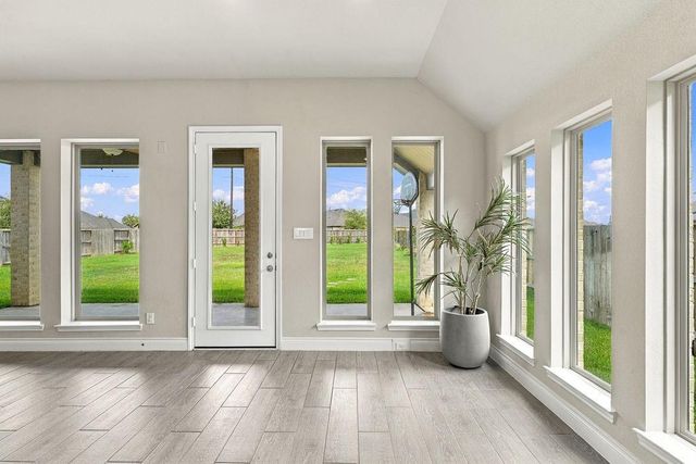 6914 Red Oak Drive, Katy, TX 77493