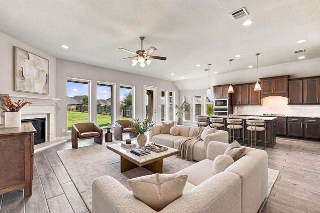 6914 Red Oak Drive, Katy, TX 77493