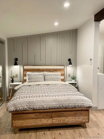 5217 Arlene St A, San Diego, CA 92117