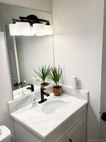 5217 Arlene St A, San Diego, CA 92117