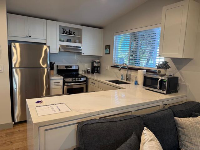 5217 Arlene St A, San Diego, CA 92117