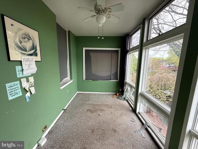 2721 N CALVERT ST, Baltimore, MD 21218