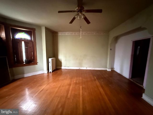 2721 N CALVERT ST, Baltimore, MD 21218
