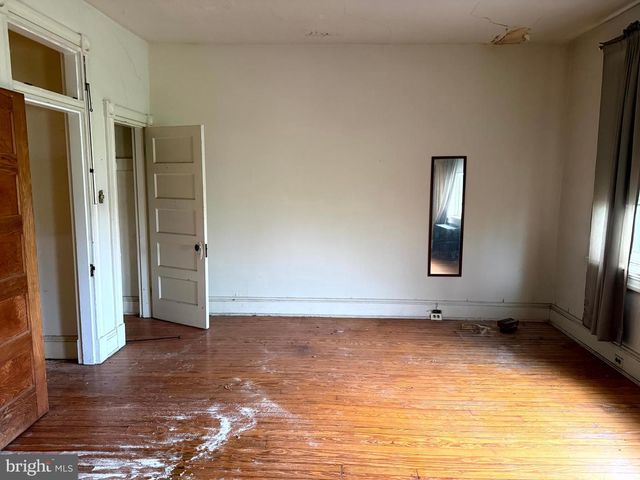 2721 N CALVERT ST, Baltimore, MD 21218