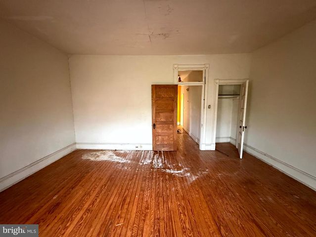 2721 N CALVERT ST, Baltimore, MD 21218