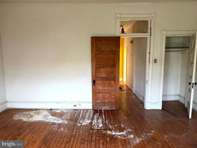 2721 N CALVERT ST, Baltimore, MD 21218