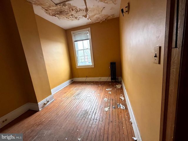 2721 N CALVERT ST, Baltimore, MD 21218