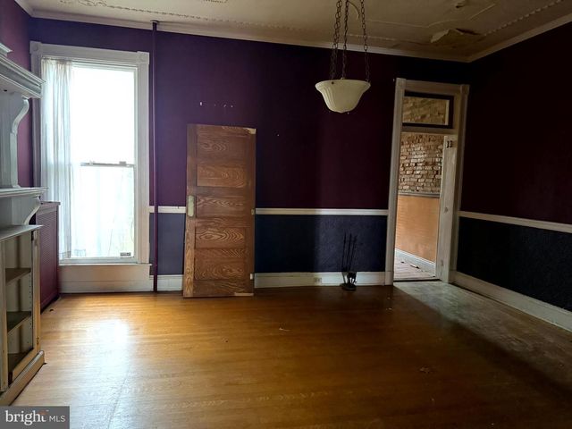 2721 N CALVERT ST, Baltimore, MD 21218