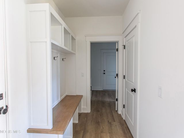 8501 Alyssa Way, Monclova, OH 43542