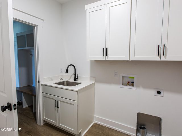 8501 Alyssa Way, Monclova, OH 43542