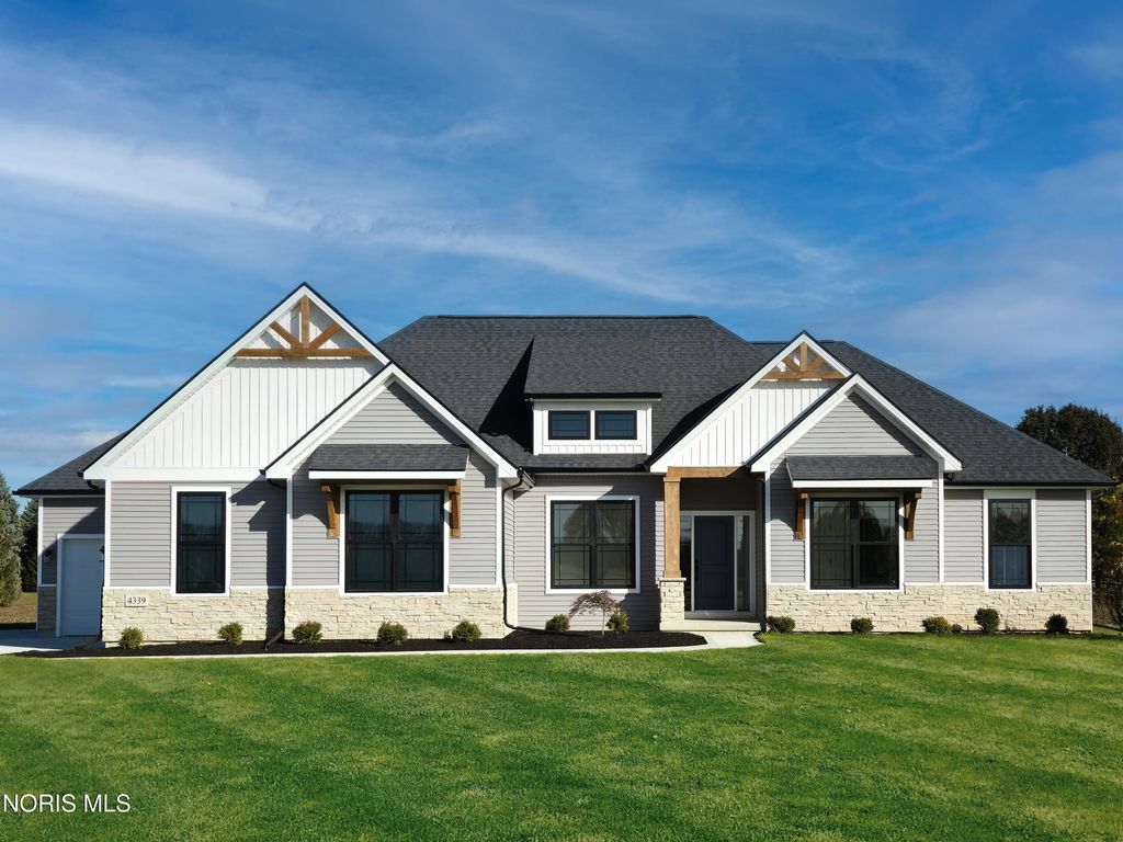 8501 Alyssa Way, Monclova, OH 43542