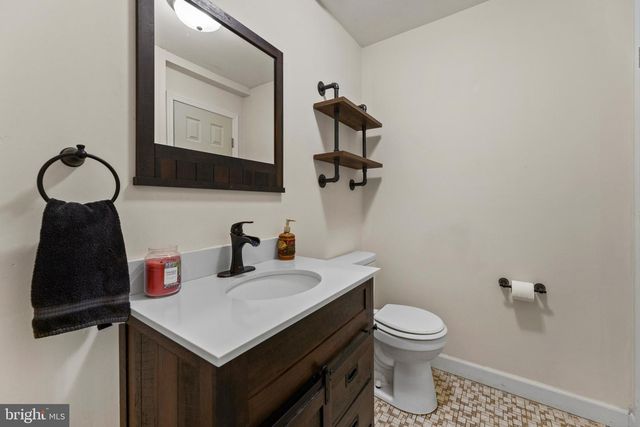 10208 OXFORDSHIRE DR, Nokesville, VA 20181