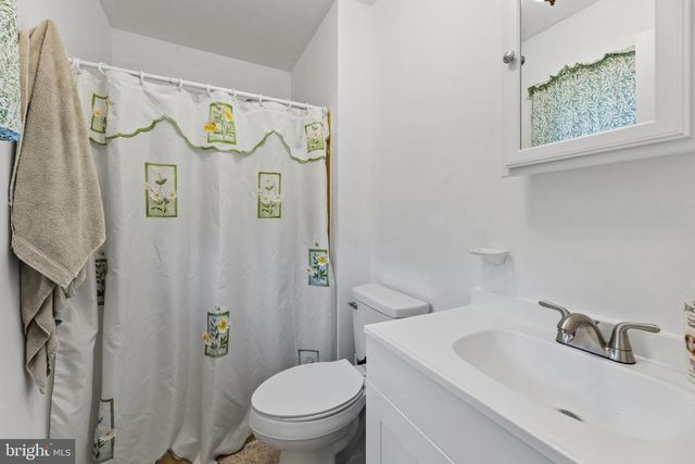 10208 OXFORDSHIRE DR, Nokesville, VA 20181