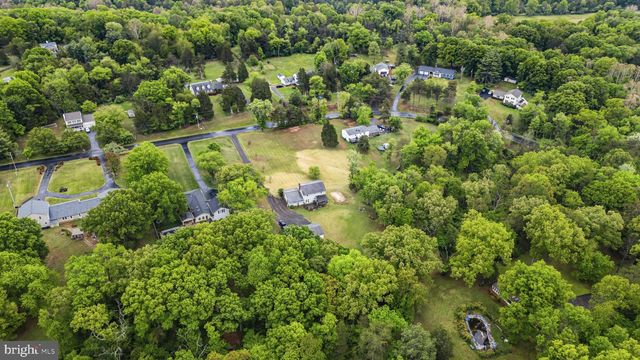 10208 OXFORDSHIRE DR, Nokesville, VA 20181