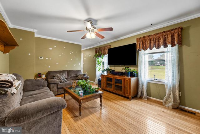 10208 OXFORDSHIRE DR, Nokesville, VA 20181