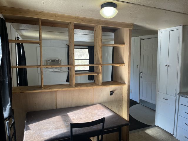 216 Brookhollow Dr, Ashland City, TN 37015