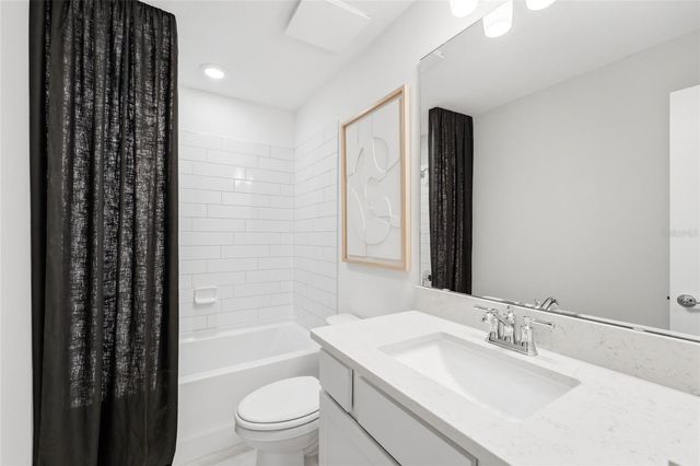4560 MAPLE WALTZ ALLEY, Clermont, FL 34714