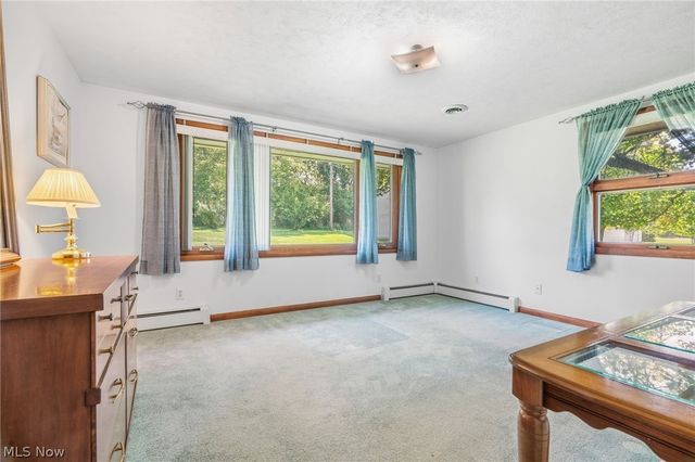 5738 Griffith Avenue NW, North Canton, OH 44720