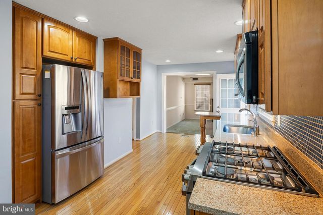 8416 BRADDOCK WAY, Columbia, MD 21046