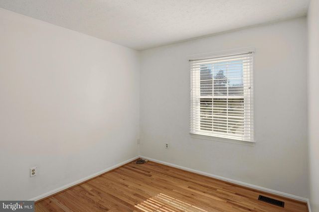 8416 BRADDOCK WAY, Columbia, MD 21046