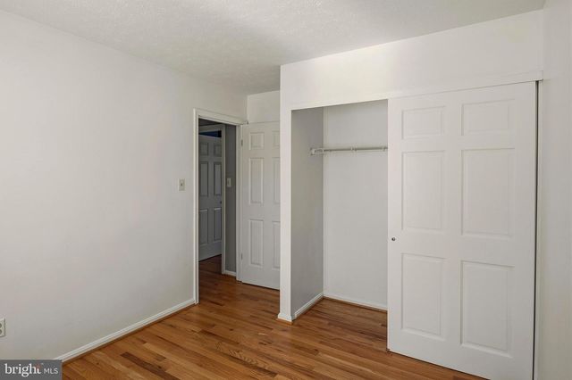 8416 BRADDOCK WAY, Columbia, MD 21046