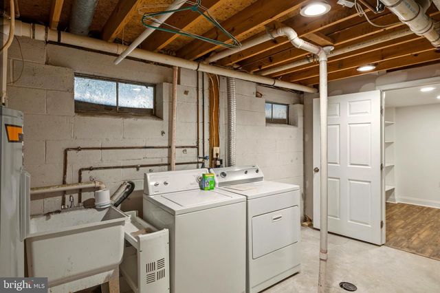 8416 BRADDOCK WAY, Columbia, MD 21046