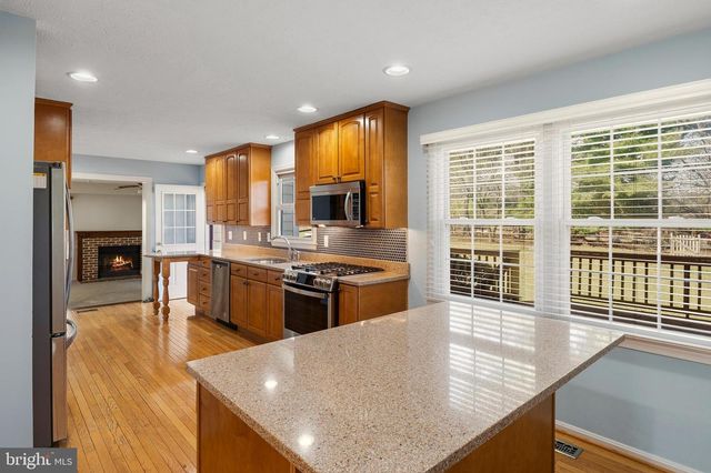 8416 BRADDOCK WAY, Columbia, MD 21046