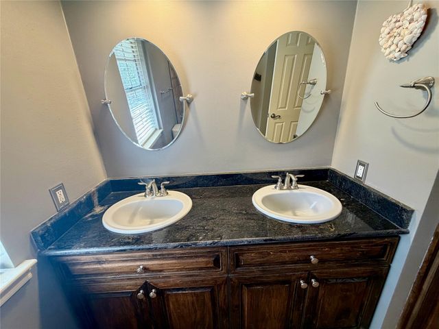 3214 Explorer Cove, Sugar Land, TX 77479