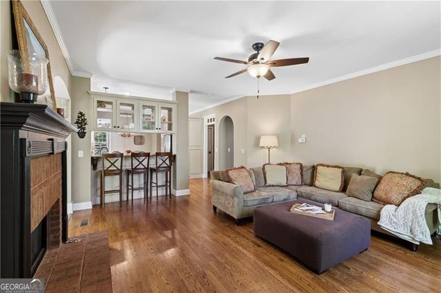 1024 Avery Creek Drive, Woodstock, GA 30188