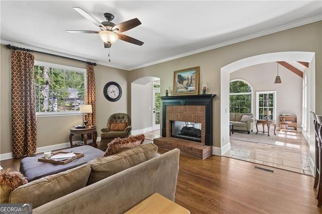 1024 Avery Creek Drive, Woodstock, GA 30188