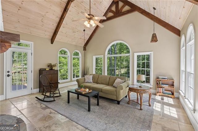 1024 Avery Creek Drive, Woodstock, GA 30188