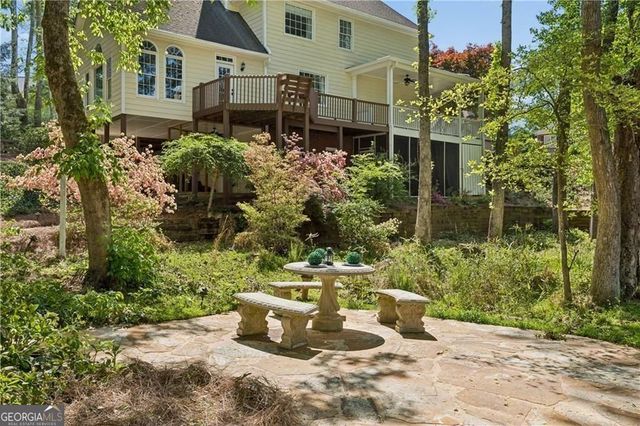 1024 Avery Creek Drive, Woodstock, GA 30188