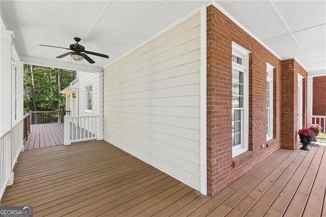 1024 Avery Creek Drive, Woodstock, GA 30188