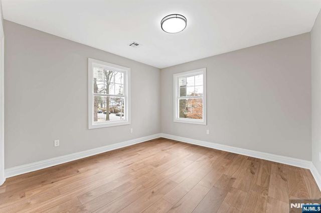 57 E Hudson Avenue, Englewood, NJ 07631