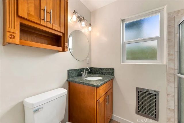 930 E 1st 16, Long Beach, CA 90802